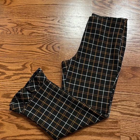 ZARA Trafaluc Collection women’s plaid ruffled hem cropped stretch pants zip LRG - Picture 1 of 13